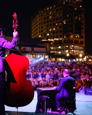 Big Bad Voodoo Daddy Corsicana