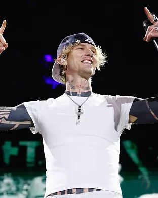 Machine Gun Kelly Fort Worth