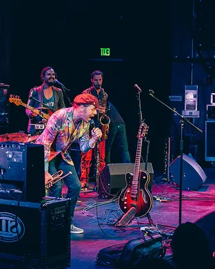The California Honeydrops Dallas